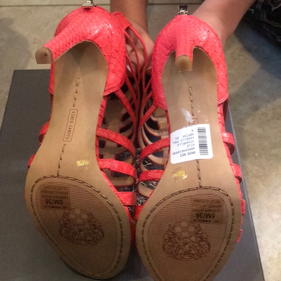 Vince Camuto high heels size 6 never worn - Picture 5 of 5